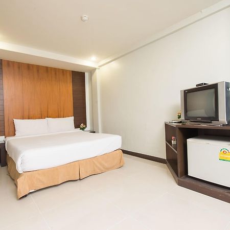 Hotel Tara Monte Bangkok Zewnętrze zdjęcie
